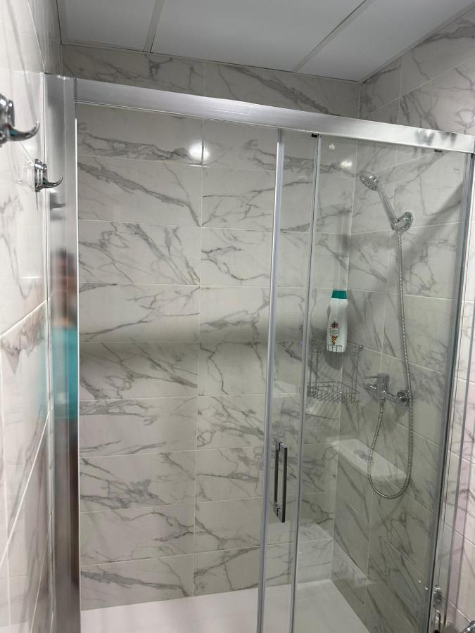 Apartament Fantastico Piso A 5 Minutos De La Estacion De Bus Y Tren A Metros De La Playa Malaga Zewnętrze zdjęcie