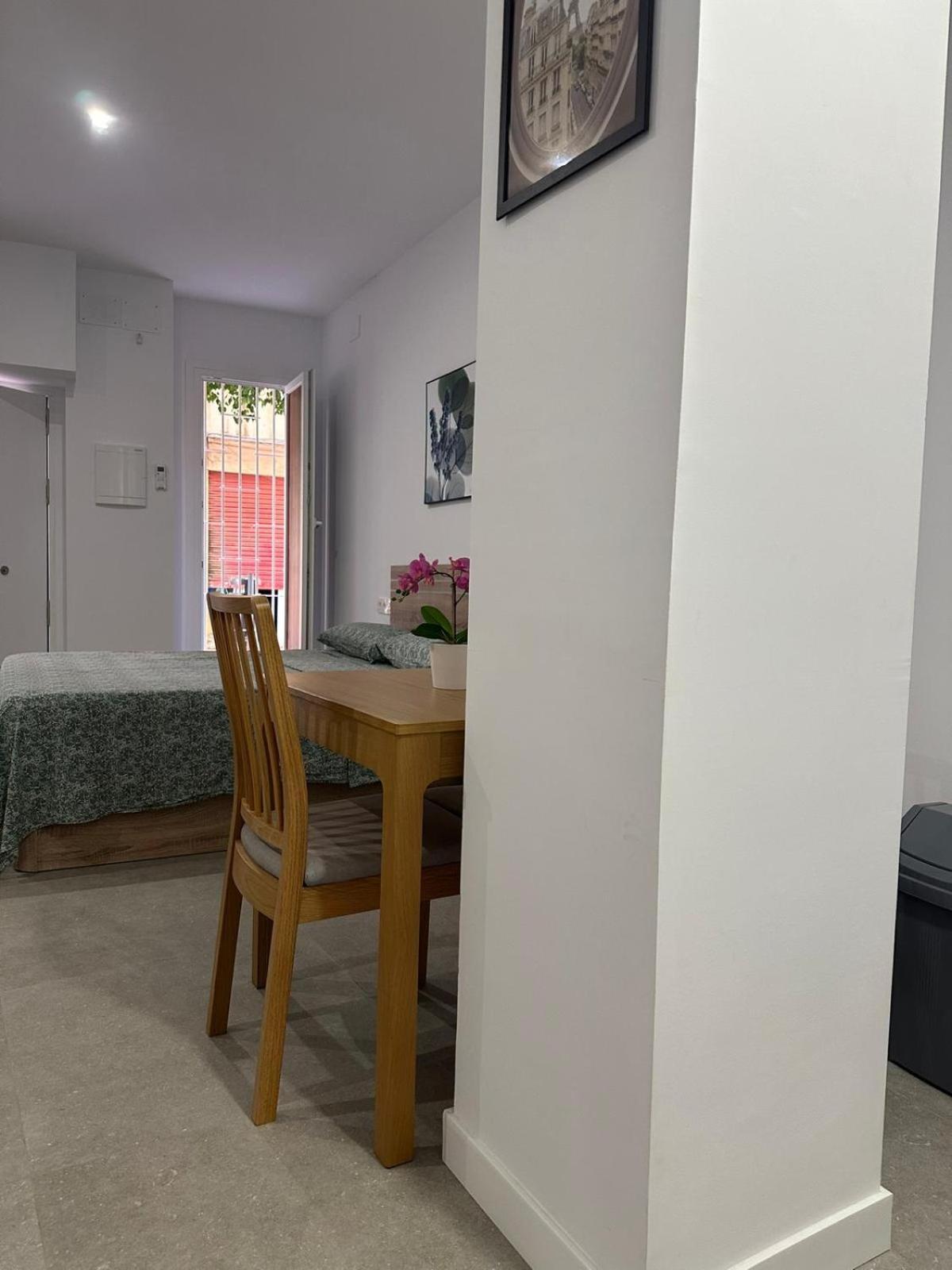 Apartament Fantastico Piso A 5 Minutos De La Estacion De Bus Y Tren A Metros De La Playa Malaga Zewnętrze zdjęcie